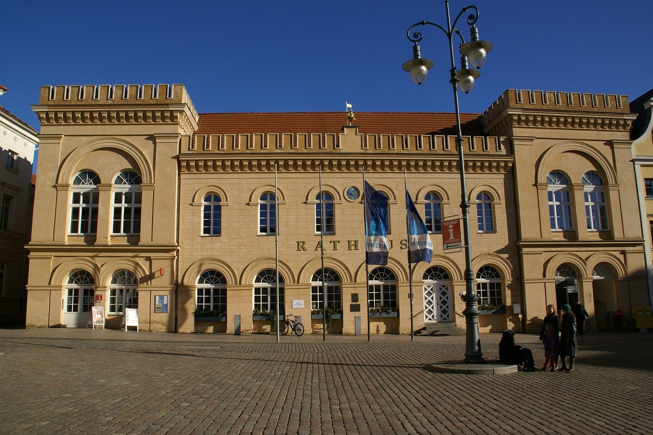 OB-Wahl Schwerin: Auch Linke, Grüne, AfD wollen eigene Kandidaten